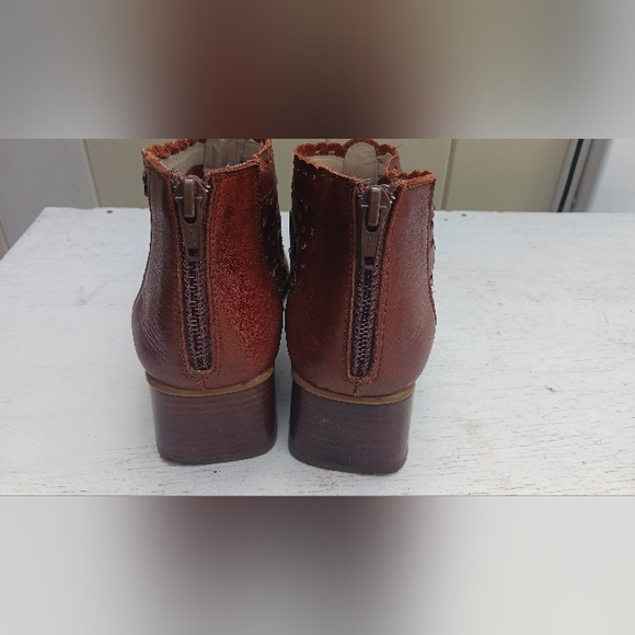 Brown Ankle boots - Picture 10 of 15